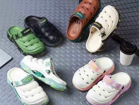 7085  迷彩底防滑气垫洞洞鞋男女36-45