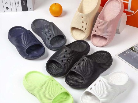 7100  男女圆点镂空一字拖36-45