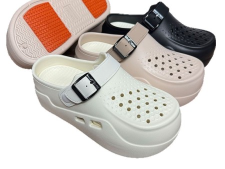 7039 防滑厨师鞋女款35-40 