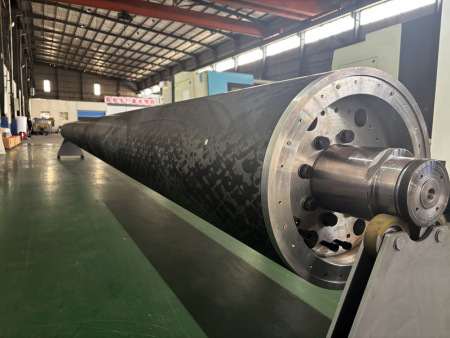 Carbon fiber roller