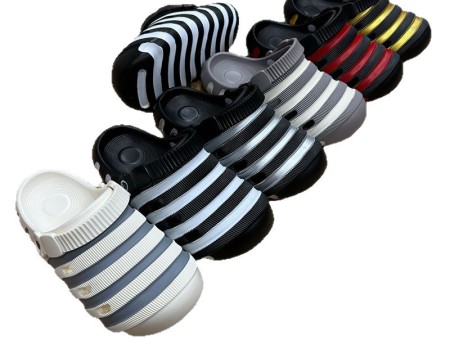 7180  条纹描漆洞洞鞋男38-45