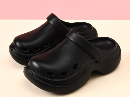 7182 简约运动女款洞洞鞋35-40