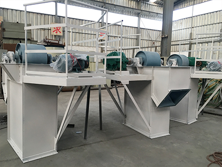 TD型、D型斗式提升机