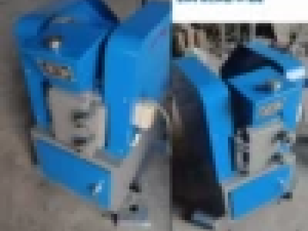 开启式密封鄂式破碎机TXEP