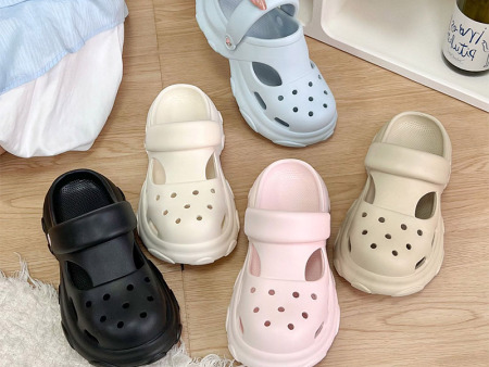 7279  玛丽珍洞洞鞋女运动35-40