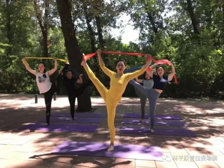 瑜伽初中高级培训