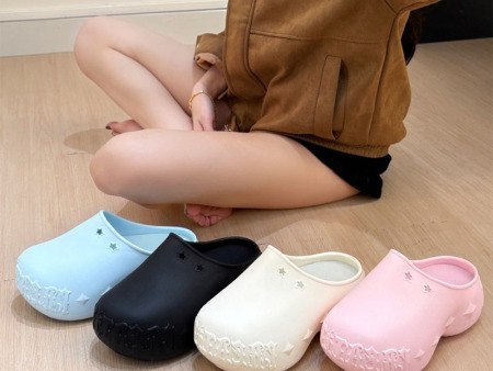 7314 星星镂空包头鞋女35-40