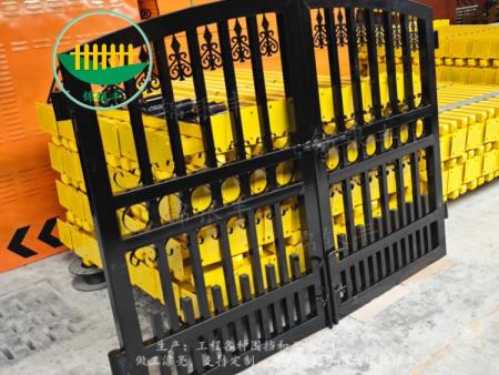 別墅小鐵藝門圖片