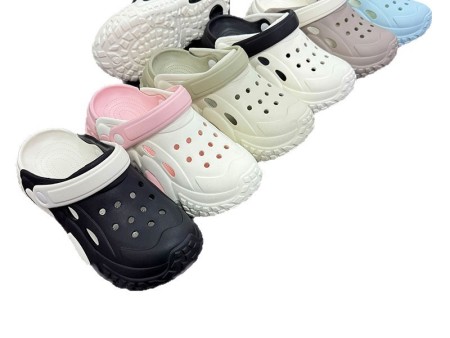 7325 亲子款双色轮胎底洞洞鞋女30-40