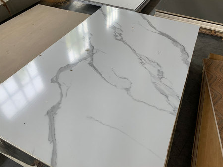 Coating veneer substrate