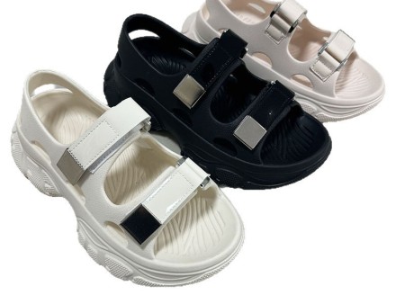 7385 女生休闲运动凉鞋36-41