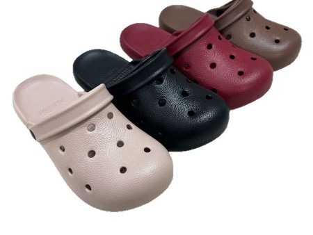 7390 皮纹豆豆女款洞洞鞋36-41