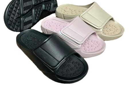 7415 男女魔术贴穴位按摩拖鞋36-46