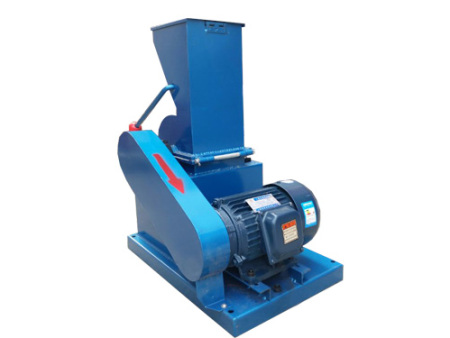 CP-1密封锤式破碎机