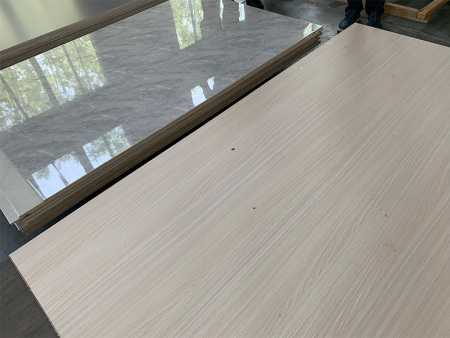 涂裝、貼面基板