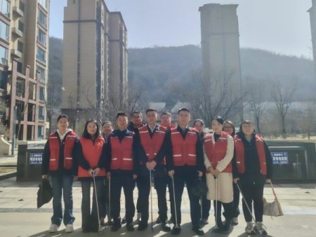 W66利来官网集团城市运营事业部党支部发展学雷锋主题自愿服务活动
