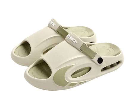 7502 男士夹气垫双色凉鞋38-45