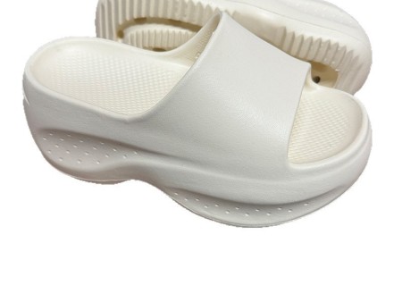  7501 云枕高品质女士拖鞋35-40