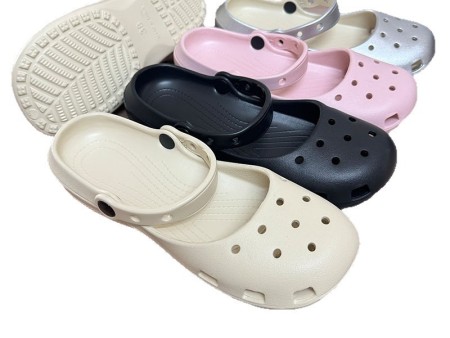 7556  女款方头玛丽珍洞洞鞋36-41（单码）