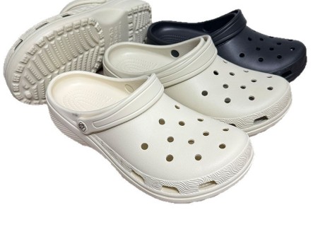 5967 围边花纹情侣洞洞鞋36-45