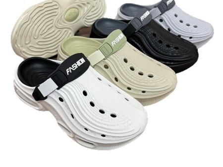 7571 气垫款男双侧纹路洞洞鞋自拍图36-45