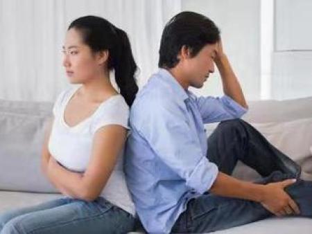 侦探的年龄上限是多少？