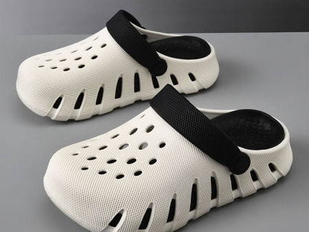 7581 双色侧镂空立体洞洞鞋男女36-45