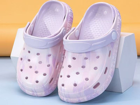 9630 中大童迷彩洞洞鞋28-38单码