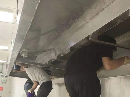 西安长安区XX机关单位食堂排烟清洗维保案例，助力消防环保年检