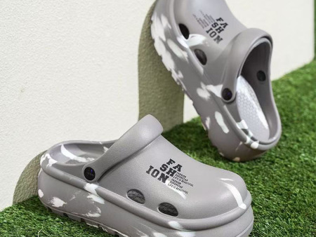 7707 松糕底迷彩帖字包头鞋男女36-45