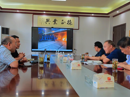 董事长列席技术研讨会，锚定战略方向，倾听技术痛点，凝聚创新共识，为技术突破注入顶层动能