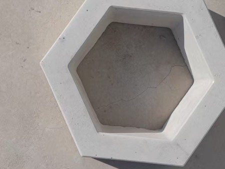 六角中空植草生态护坡砖