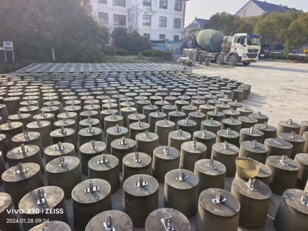 圆柱形预埋底座光伏配重墩