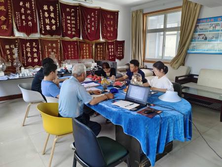 越南胡志明国成公司莅临鹤壁金星考察采购高纯硫酸、硝酸提纯设备 外贸合作洽谈圆满完成!