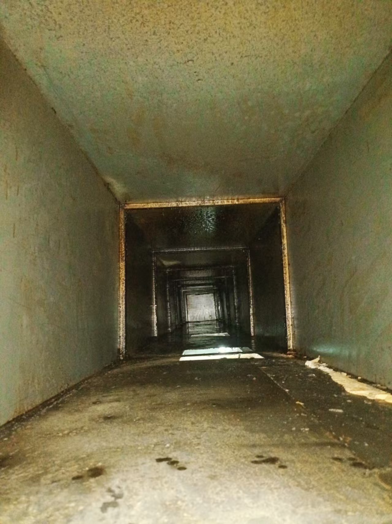 西安景區商鋪油煙管道清洗｜文旅街區專屬運維，守住城市市容口碑