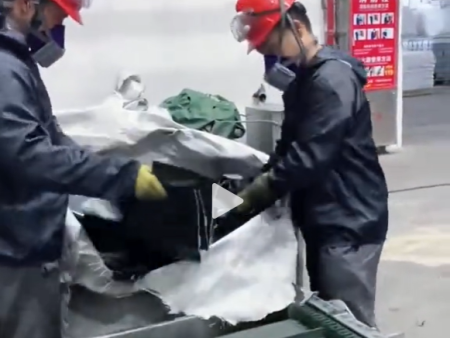 年产1万吨锂电池破碎生产线顺利生产中