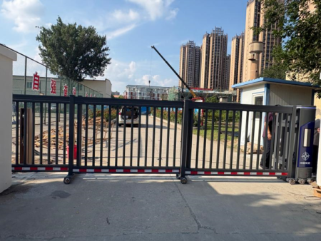 定制赋能｜中交一局第五工程有限公司厂区出入口智能门控项目圆满落地