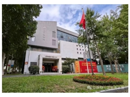 正大美术馆 地址|山东省青州市中晨艺术小镇37# 电话 18853616888 15966157456