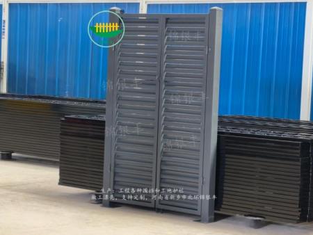 别墅院子围墙百叶护栏