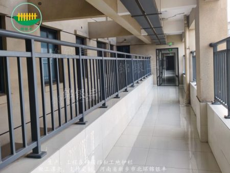 探寻阳台护栏生产商，选河南锦银丰，安全美观一步到位