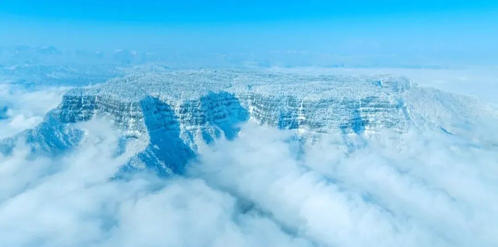 瓦屋山