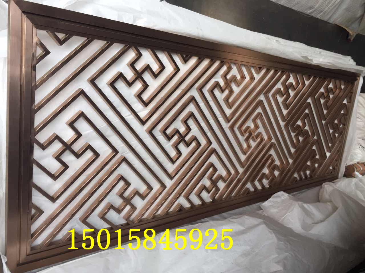 拉丝玫瑰金屏风5.jpg
