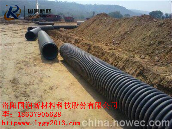 13-10390-26736847.jpg