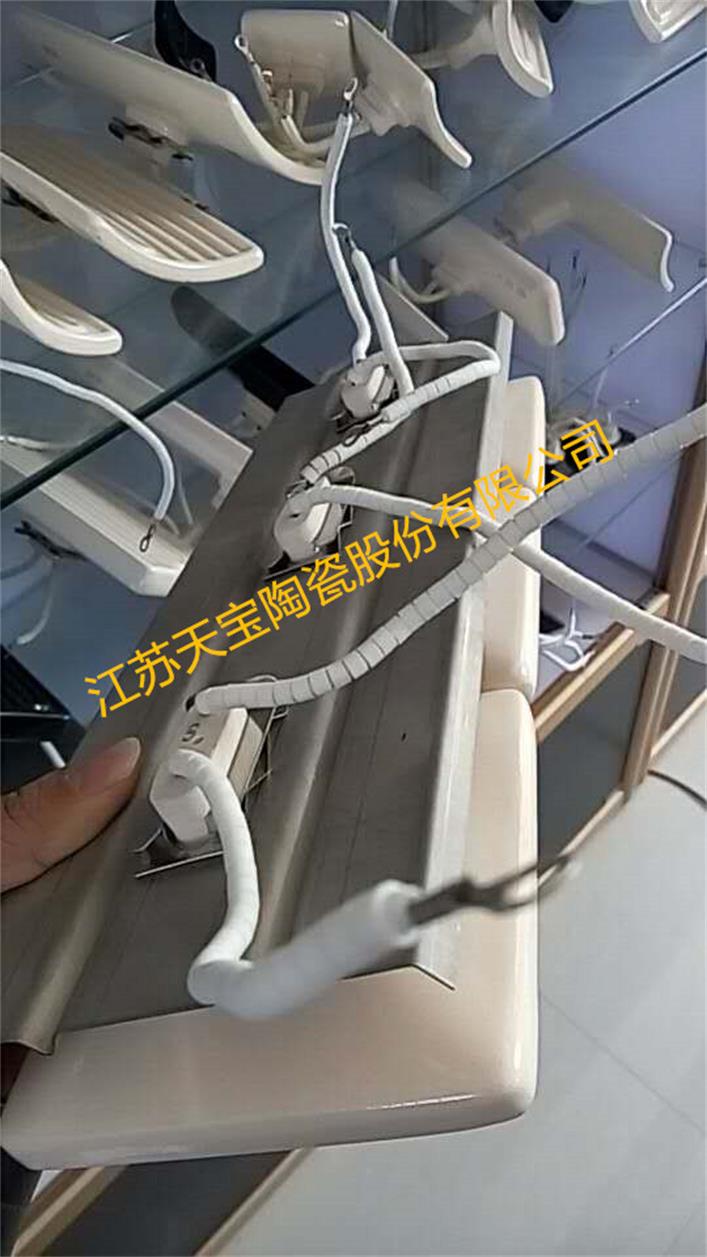 370x120a_副本.jpg