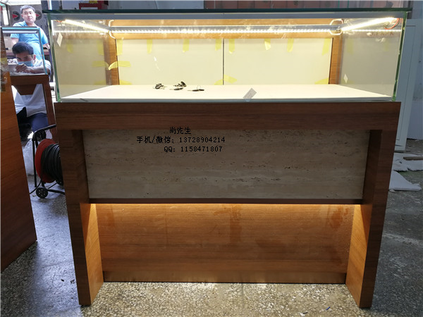 木制珠宝展示柜.jpg