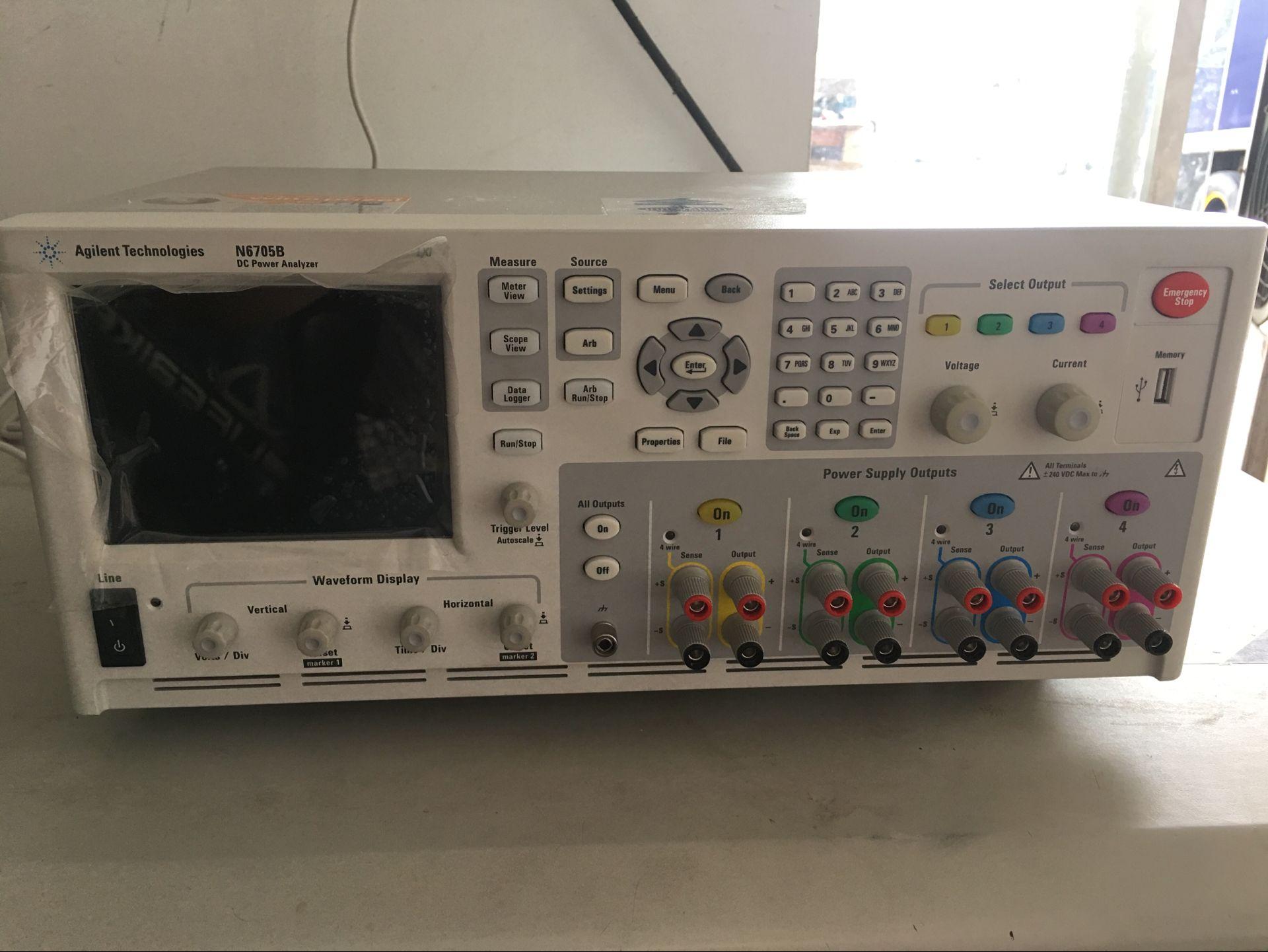 N 6705B.JPG