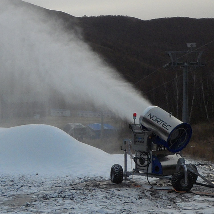 造雪机.jpg