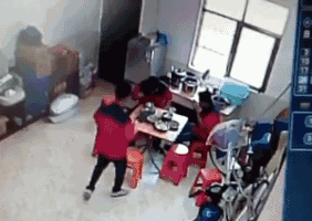 生无可恋.gif