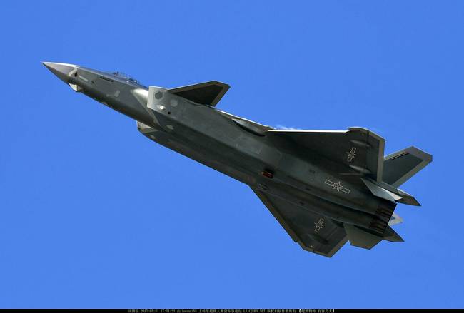 歼20正式列入部队 歼20服役（图）