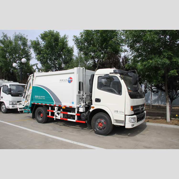 东风垃圾压缩车